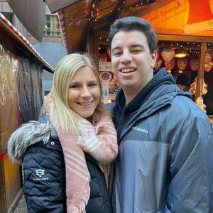 Meet your Posher, Taylor